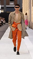 Otras miradas a la moda en Milán: MM6, Tod’s, Valextra y Sara Battaglia