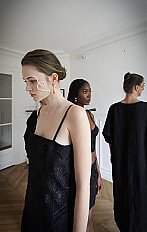 Koua presenta Les Fils du Silence en París