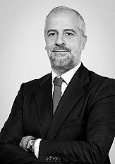 Elisabetta Franchi: el consejero delegado Gabriele Maggio deja el cargo