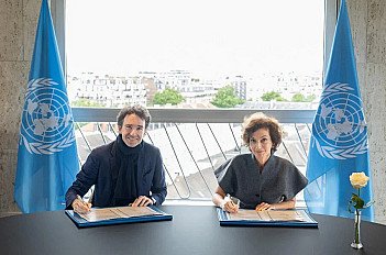 LVMH refuerza su compromiso con la sostenibilidad y renueva su alianza con la Unesco para proteger la biodiversidad