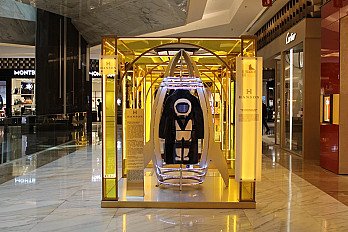 Hanson se suma al décimo aniversario de El Palacio de Hierro Polanco