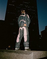 El denim toma el protagonismo con colaboraciones que reinventan este icono atemporal