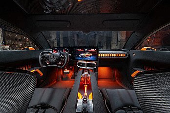 La federación francesa de la moda firma un acuerdo con Mercedes-Benz para la "fashion week" de París