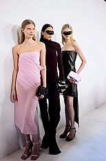 El Palacio de Hierro suma a Courrèges a su portafolio