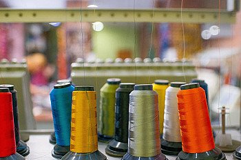 La confianza empresarial manufacturera en México suma otro mes a la baja