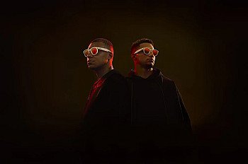 Oakley Meta firma con la Federación Mexicana de Fútbol y activa cuatro pop-ups durante el Mundial