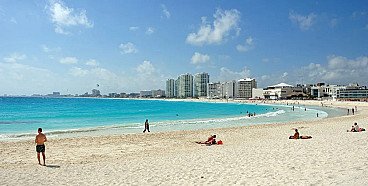 Las vacaciones de verano 2026 generarán un impacto económico de 883 000 millones de pesos en México