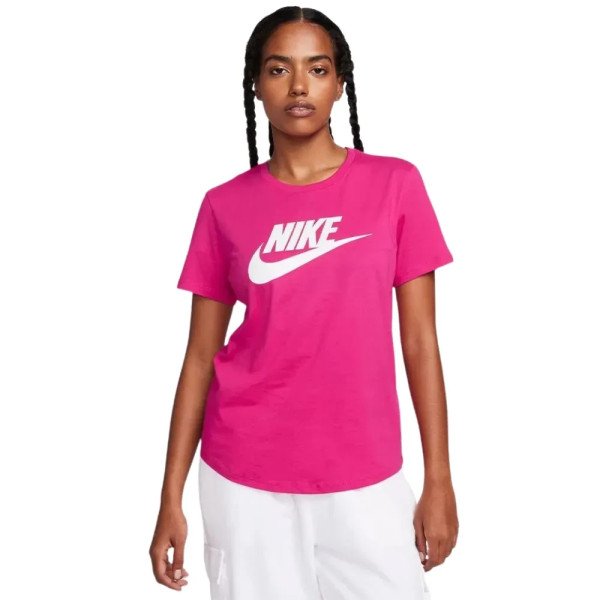 Nike Essential